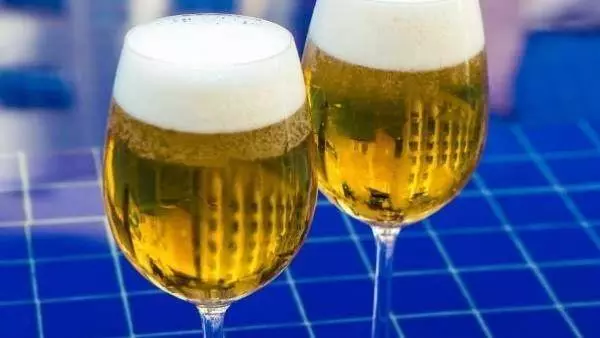 Ordering a beer in Spain