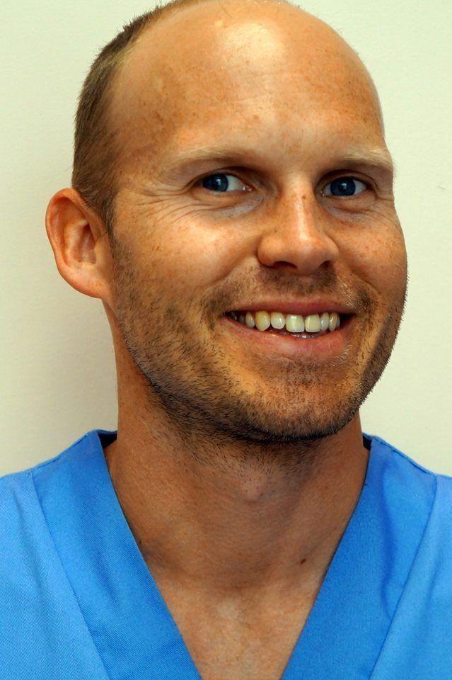 Simon Radcliffe Physiotherapist and an Osteopath