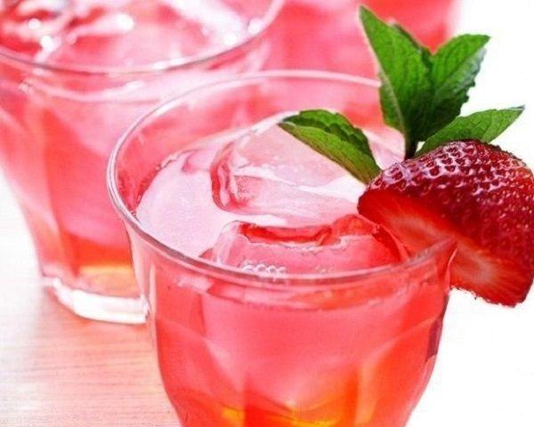 Homemade Strawberry Liqueur Recipes