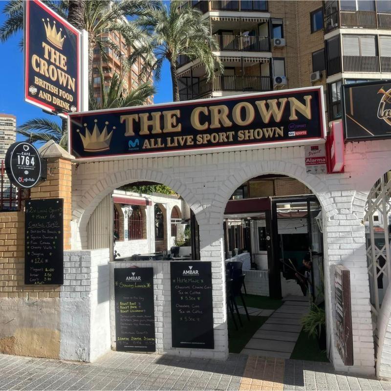 The Crown Old Town